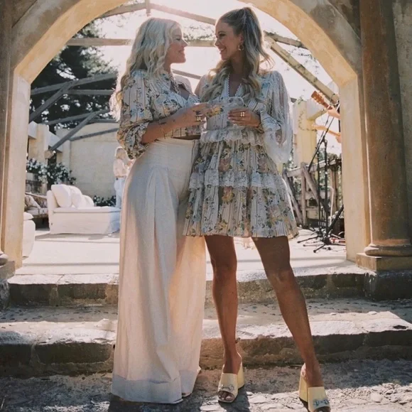 SPELL X Lisa Danielle Collab Garden Rose Cropped Blouse - Picture 5 of 11